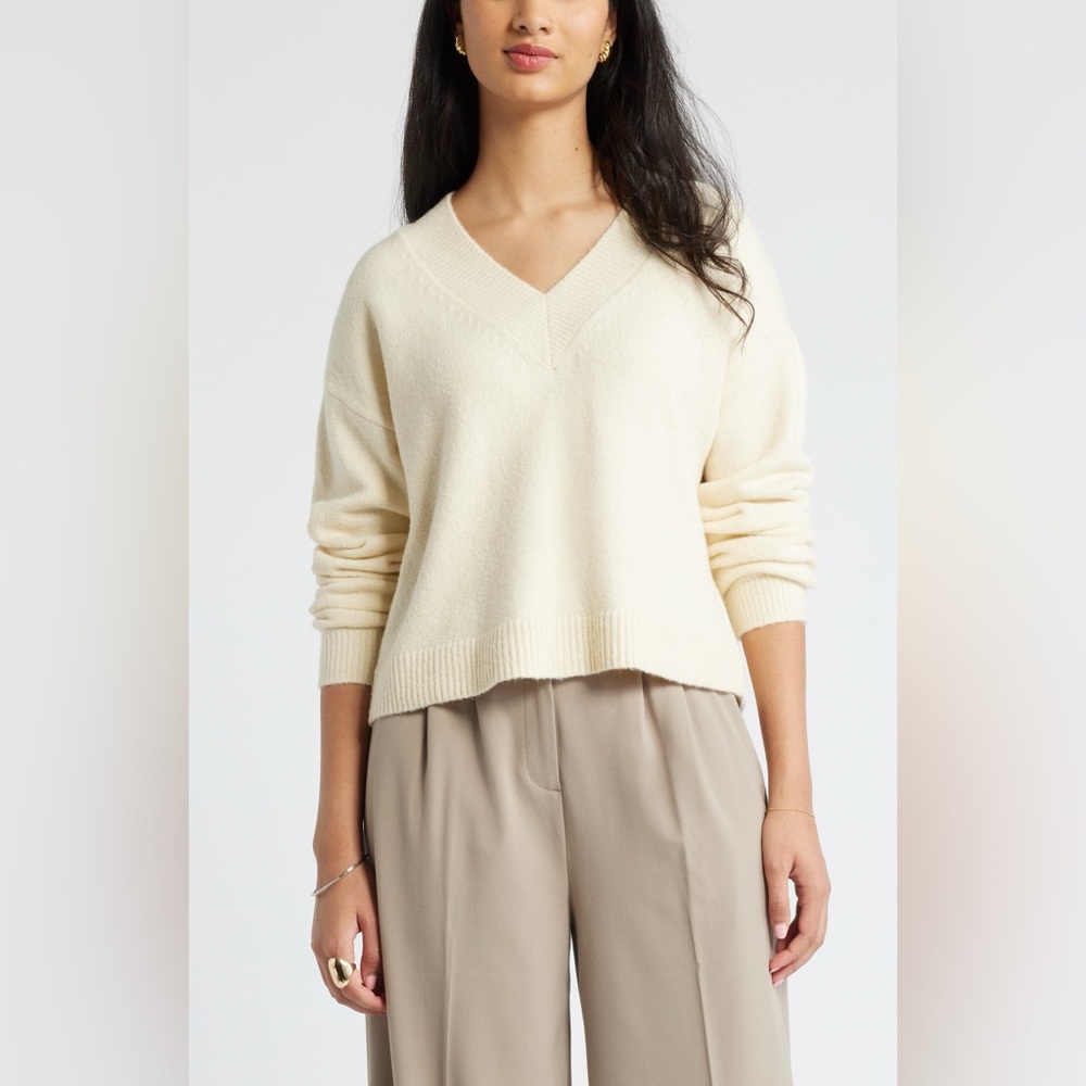 Elegant Cream V-Neck Sweater for Women